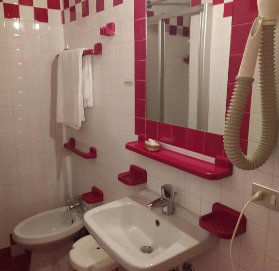 בית מלון כפרי Orso Grigio