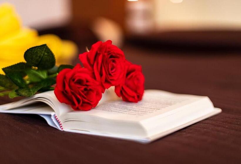 Отель President