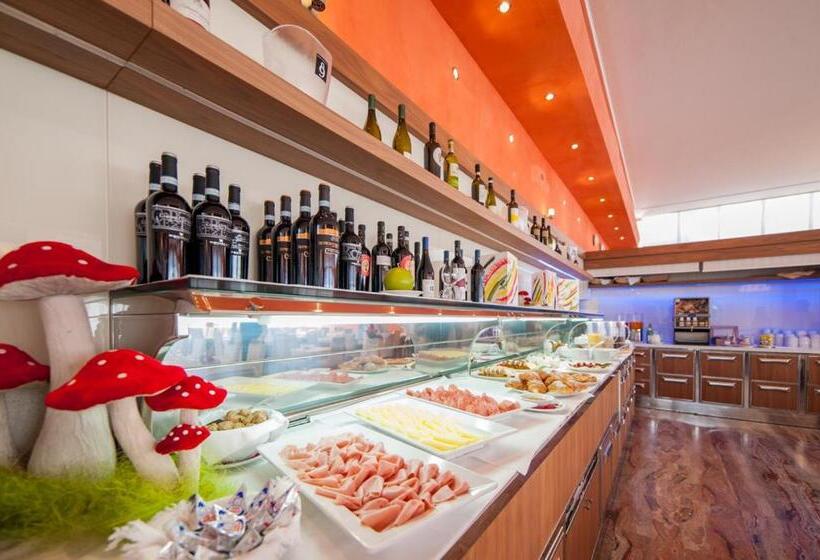 Отель President