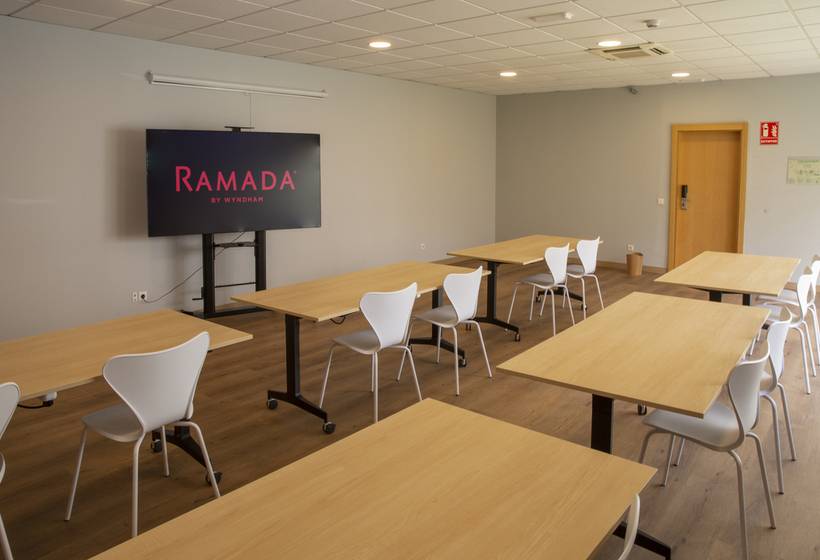 酒店 Ramada By Wyndham Madrid Getafe
