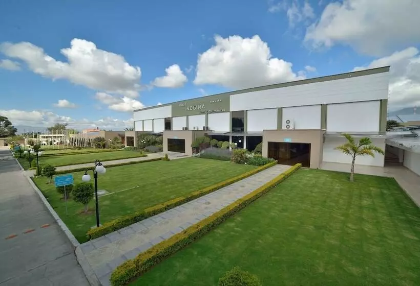 هتل Regina Resort & Convenciones