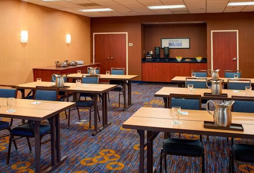 酒店 Sonesta Select Detroit Auburn Hills