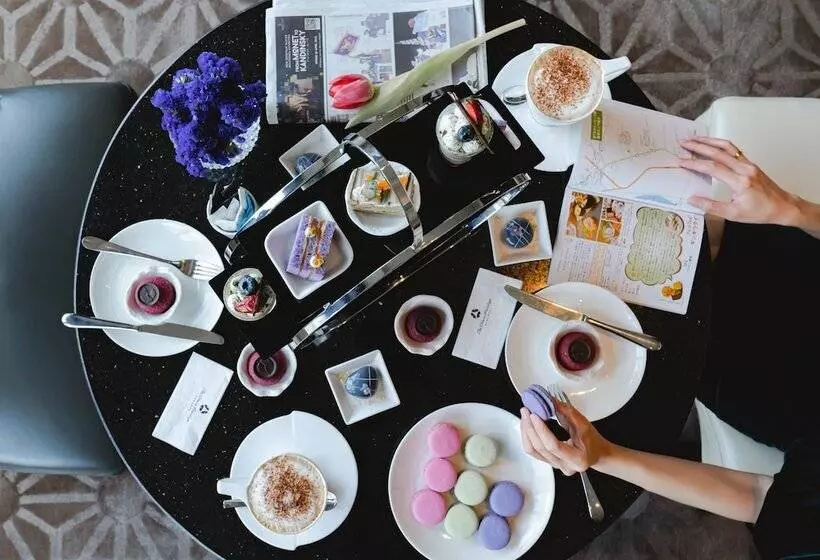 Отель The Okura Prestige Bangkok