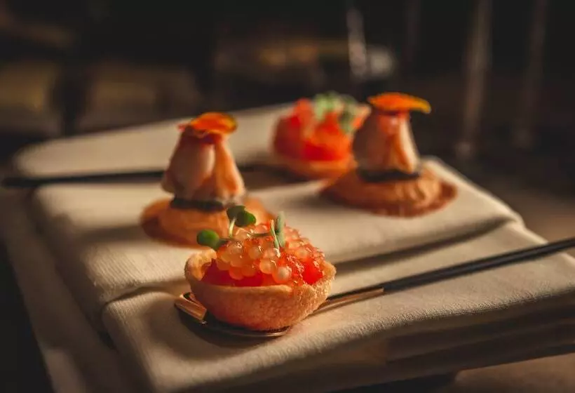 Отель The Okura Prestige Bangkok