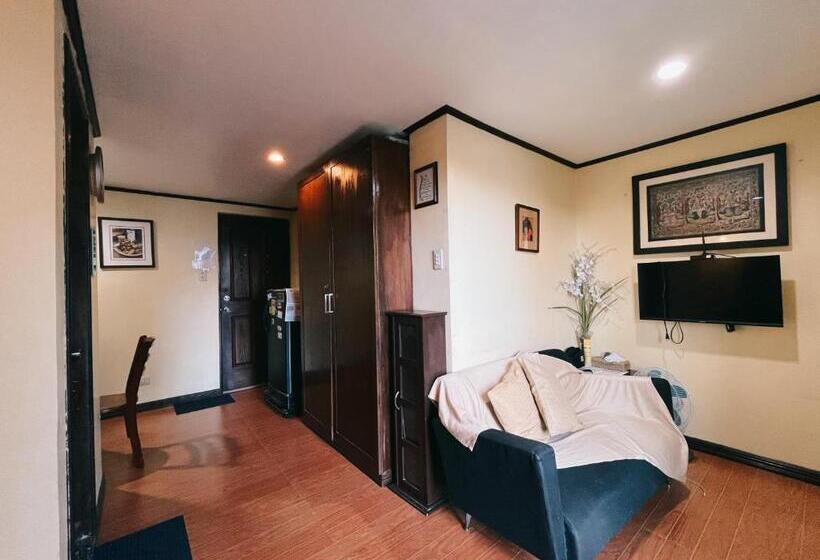 ホテル Isabelle Royale