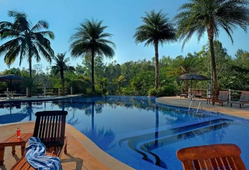 リゾートホテル Evolve Back Coorg