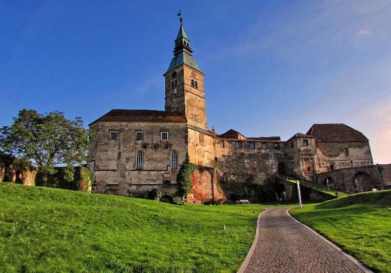 Gotthard Therme Hotel & Conference