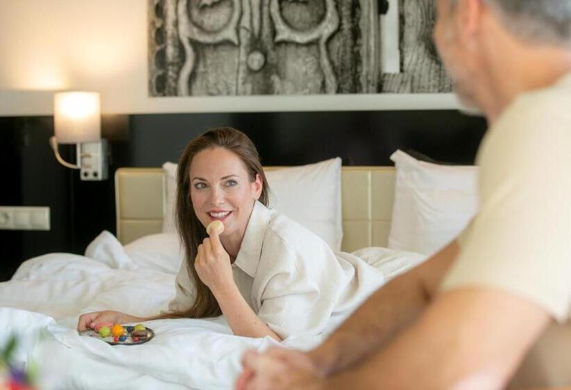 Gotthard Therme Hotel & Conference