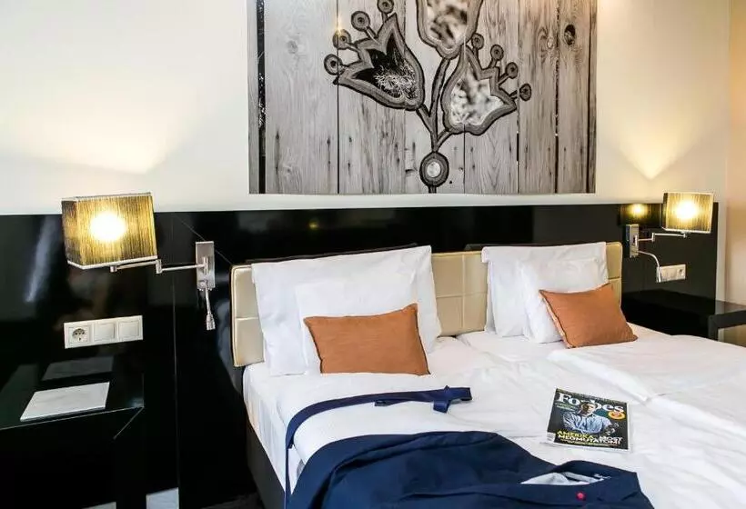 Gotthard Therme Hotel & Conference