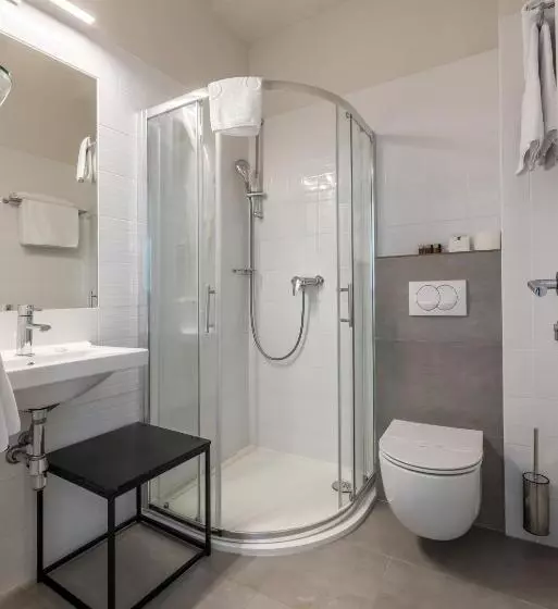 Hotel Annex Building Of Art