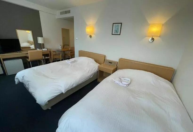 호텔 Bb Fast Yonezawa