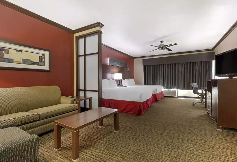 Otel Best Western Plus Classic Inn And Suites