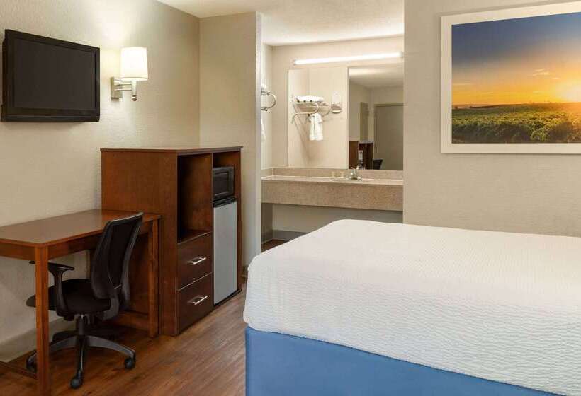 בית מלון כפרי Days Inn By Wyndham Dillon