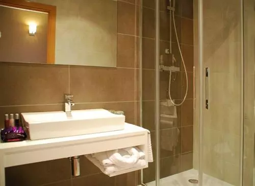 호텔 Golden Barcelona