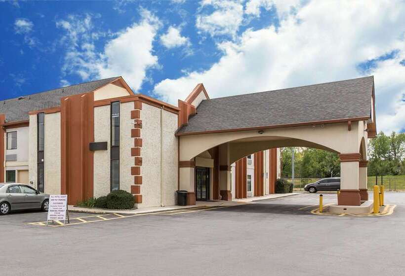 호텔 Econo Lodge At Six Flags