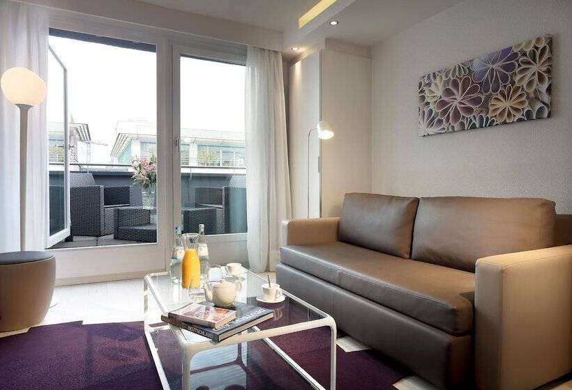 ホテル Eurostars Book