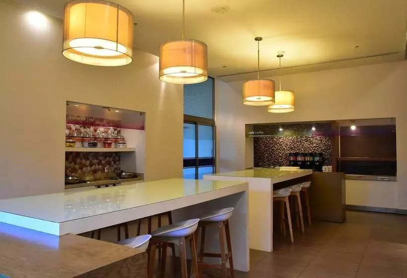 ホテル Hampton Inn By Hilton Ciudad Del Carmen Campeche