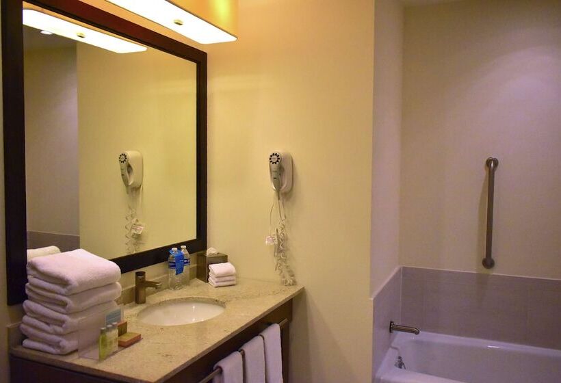 酒店 Hampton Inn By Hilton Ciudad Del Carmen Campeche