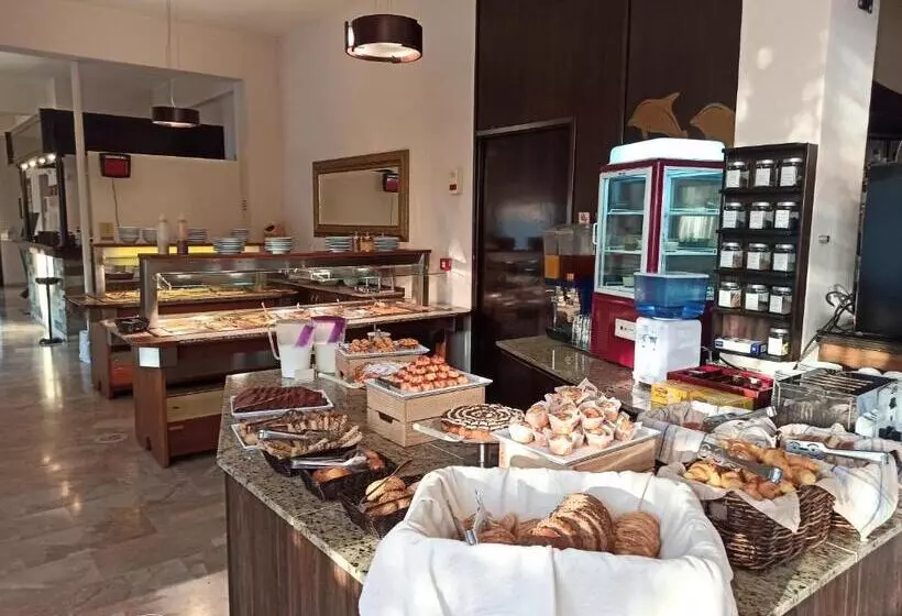 בית מלון כפרי Kalives Resort