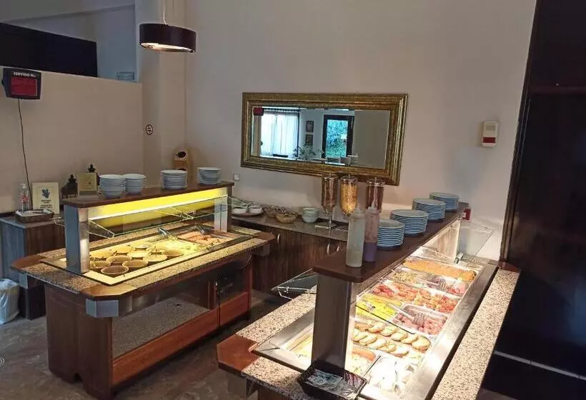 בית מלון כפרי Kalives Resort