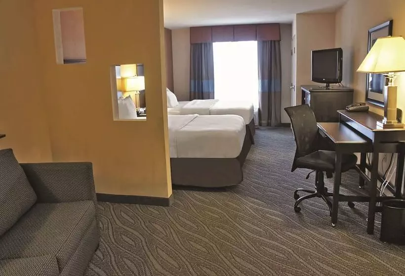 ホテル La Quinta By Wyndham Edmond