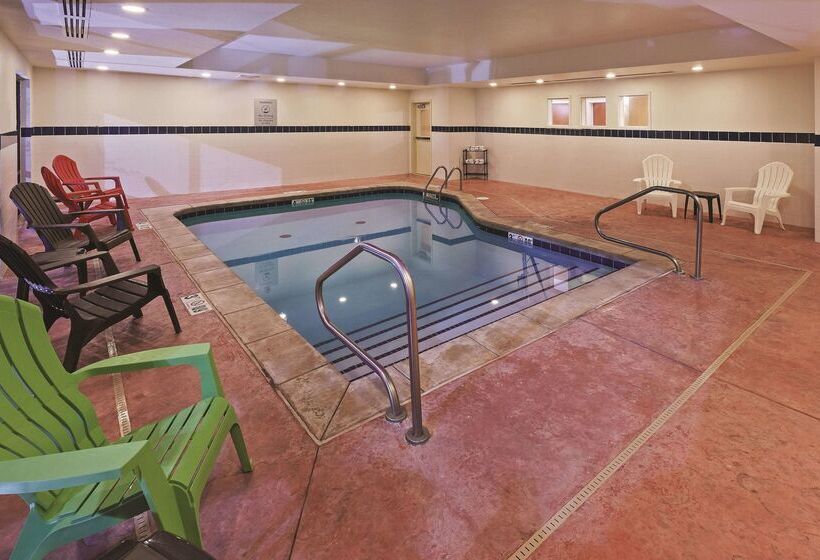 فندق La Quinta By Wyndham Edmond