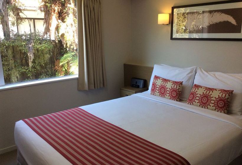 Отель Lake Rotorua