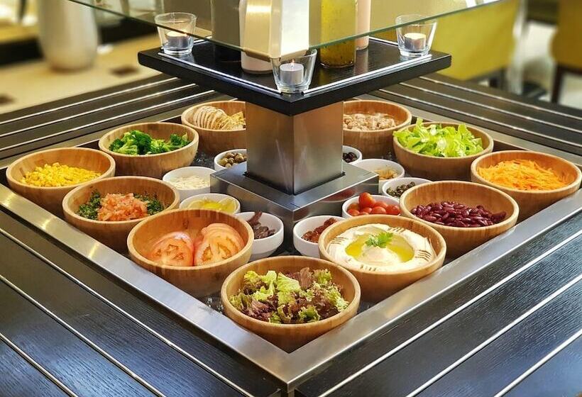 Hotel Millennium Central Doha