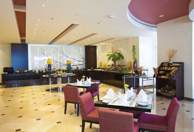 Hotel Millennium Central Doha