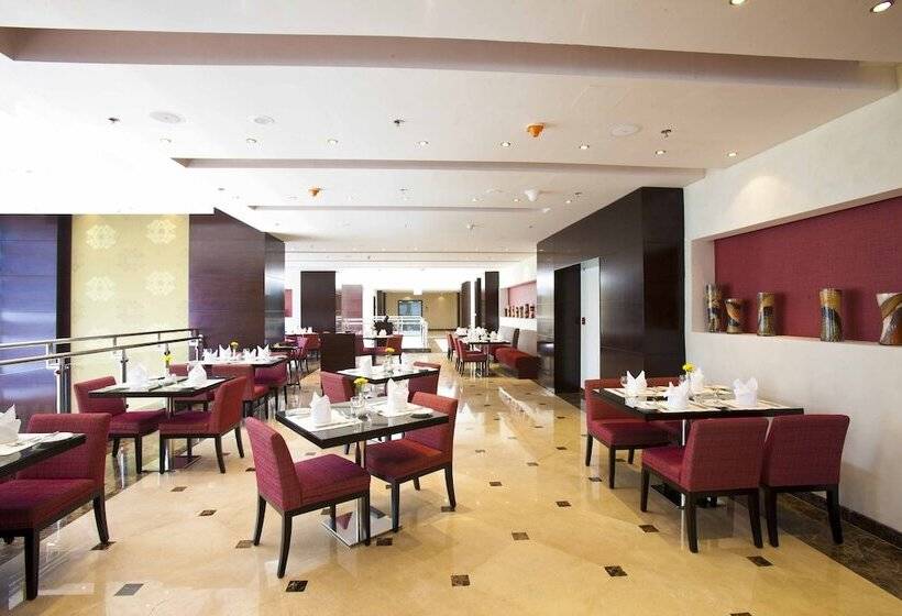Hotel Millennium Central Doha