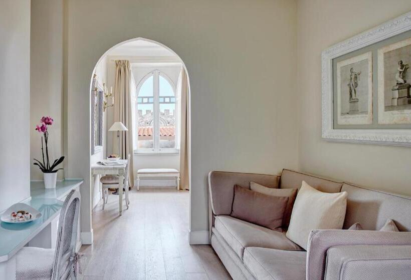 ホテル Palazzo Vecchio Taormina