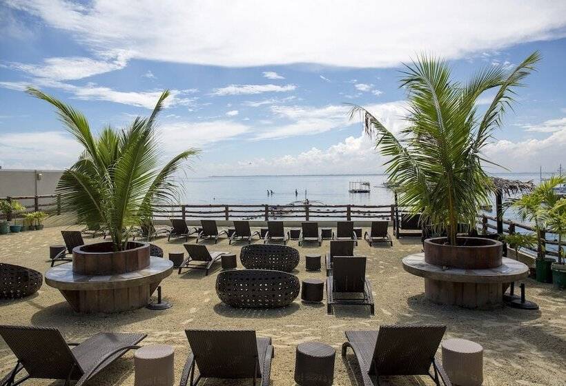 Hotel Palmbeach Resort & Spa Mactan, Cebu