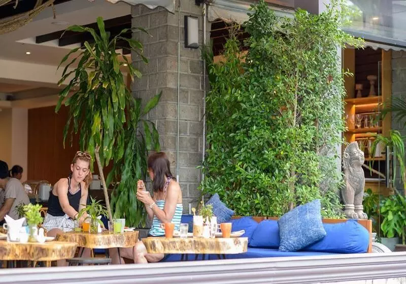 هتل Quarter 09 Beach