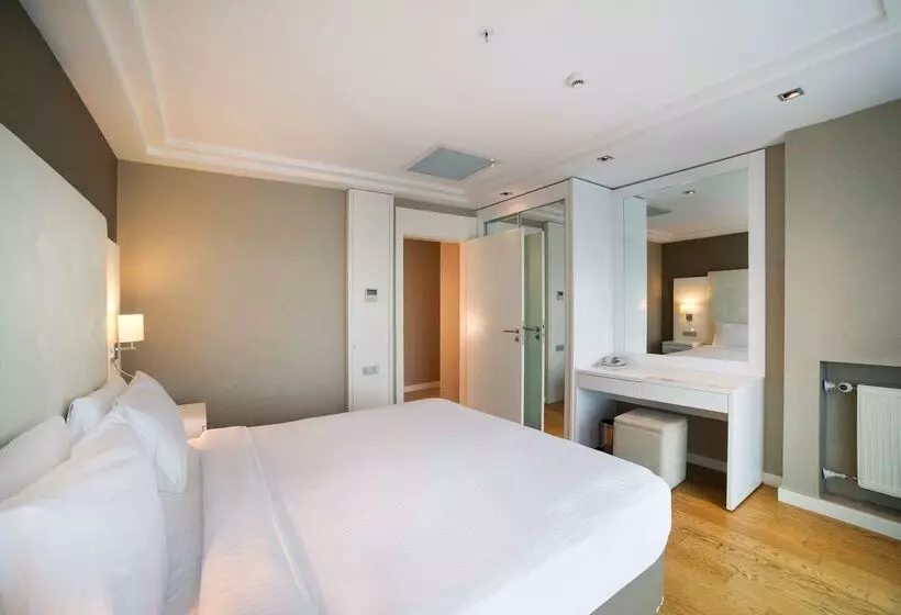 ホテル Radisson Residences Avrupa Tem Istanbul