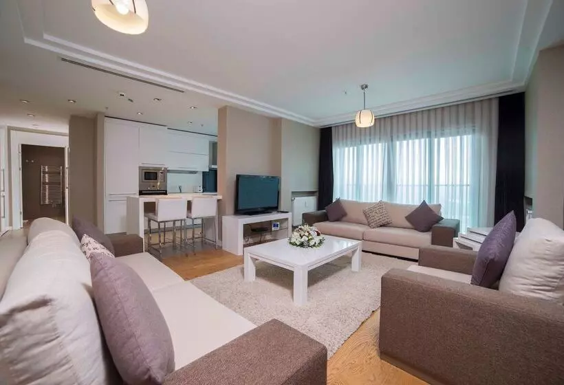 ホテル Radisson Residences Avrupa Tem Istanbul