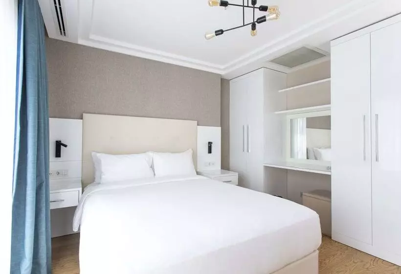 ホテル Radisson Residences Avrupa Tem Istanbul