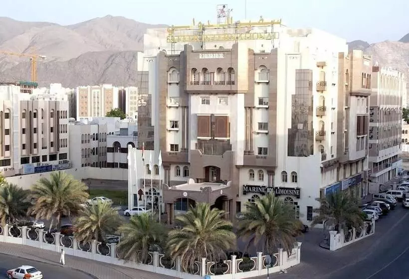 酒店 Safeer International