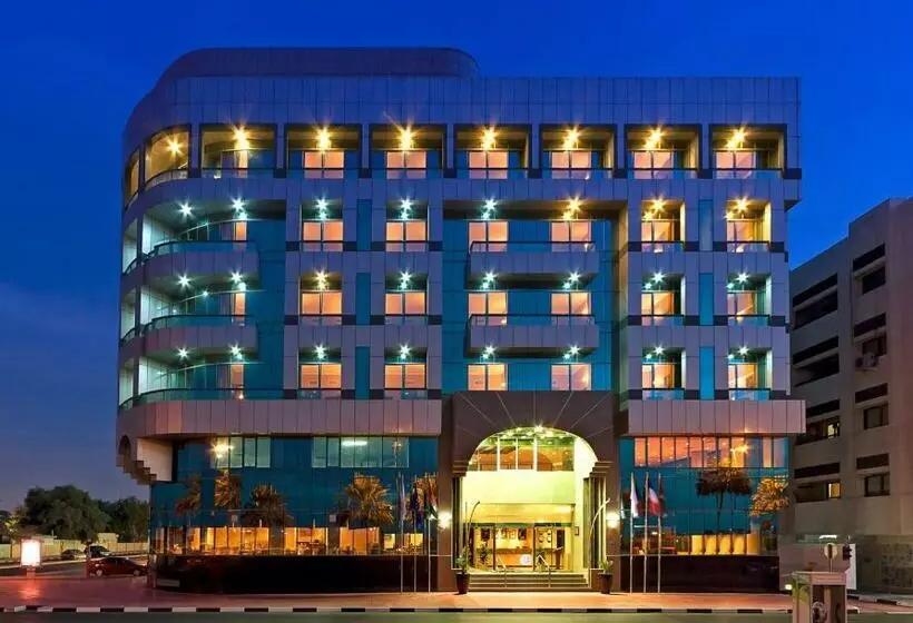 Отель Sun & Sands Seaview