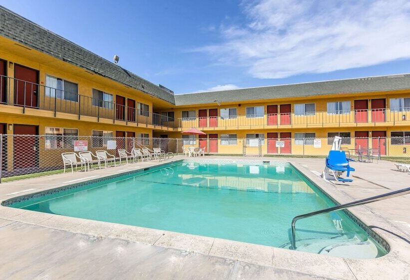 فندق Economy Inn  Buttonwillow I 5