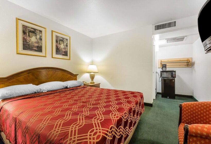 فندق Economy Inn  Buttonwillow I 5