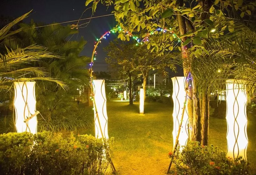 فندق Vientiane Plaza