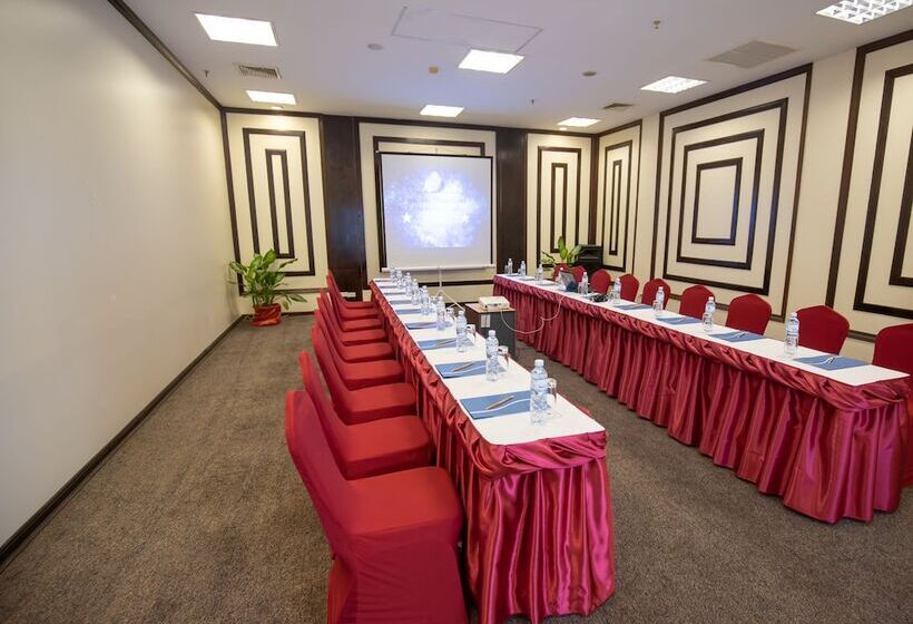 فندق Vientiane Plaza