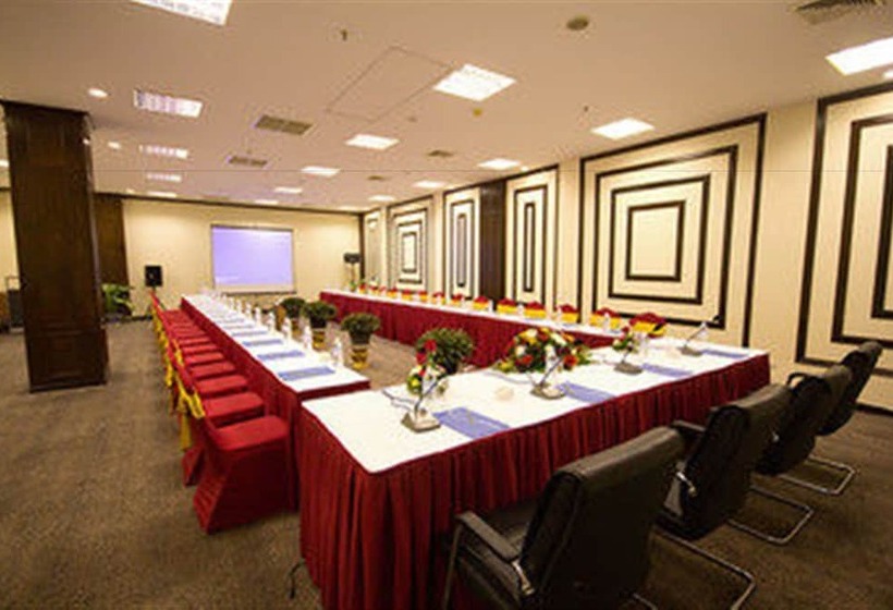 فندق Vientiane Plaza