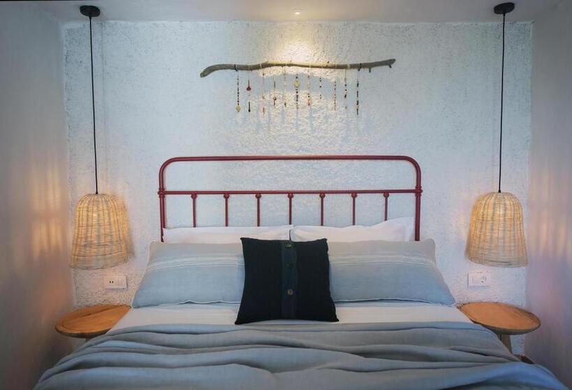 Yacht Boheme Hotel Boutique Class Adults Only