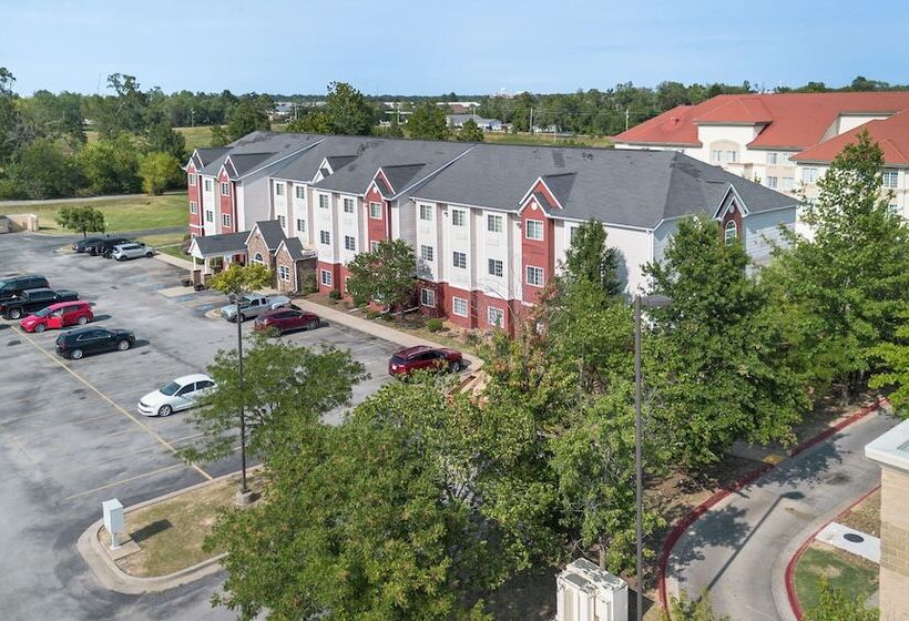 בית מלון כפרי The Block