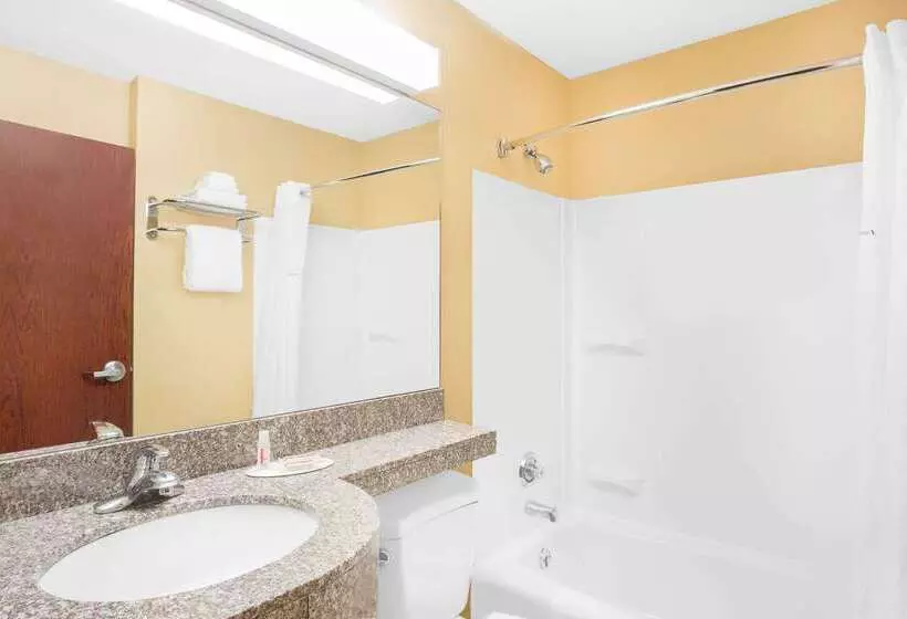 Отель The Block