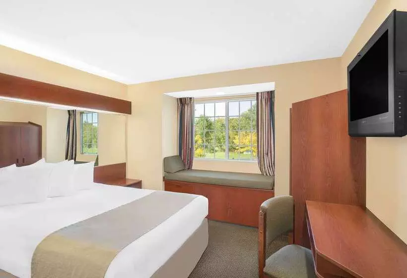 Отель The Block