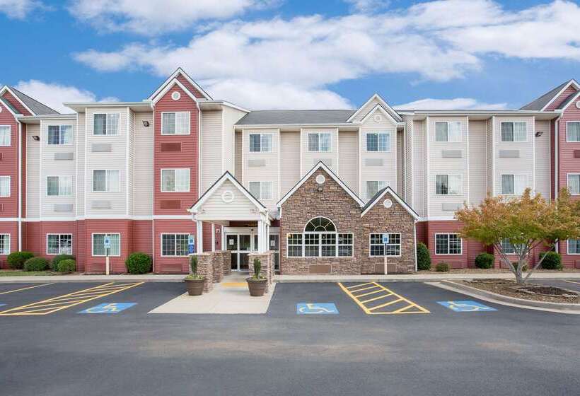 בית מלון כפרי The Block