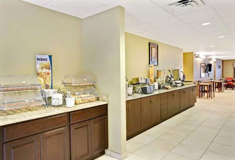 Microtel Inn & Suites By Wyndham Bryson City