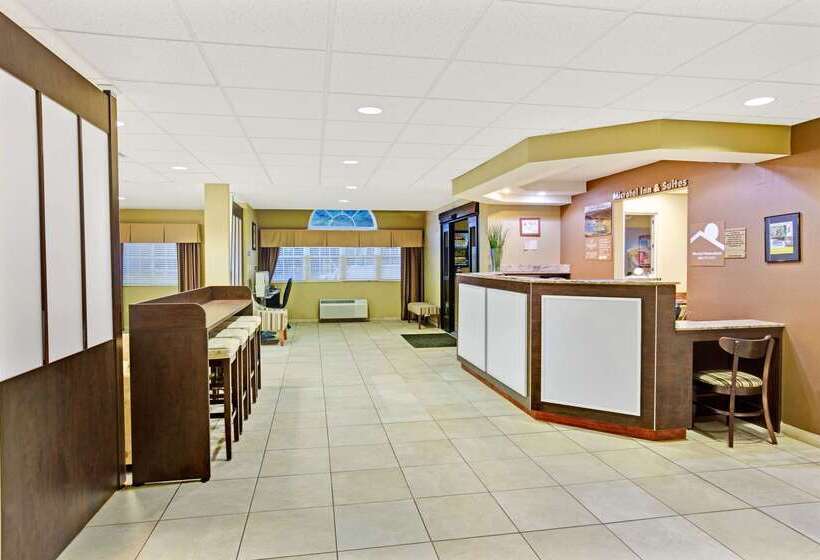 Microtel Inn & Suites By Wyndham Bryson City